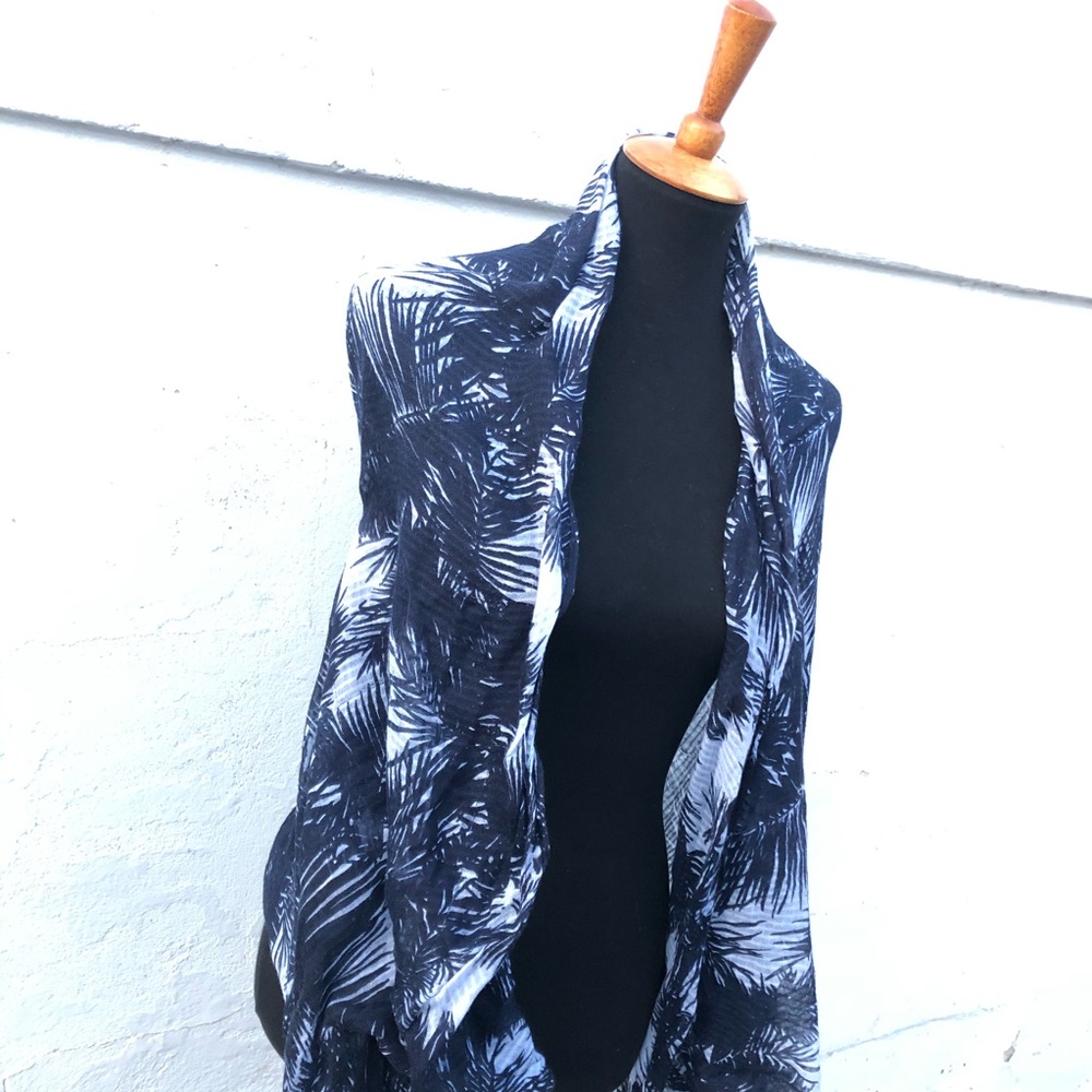 Nautical leaf print pashmina wrap/scarf